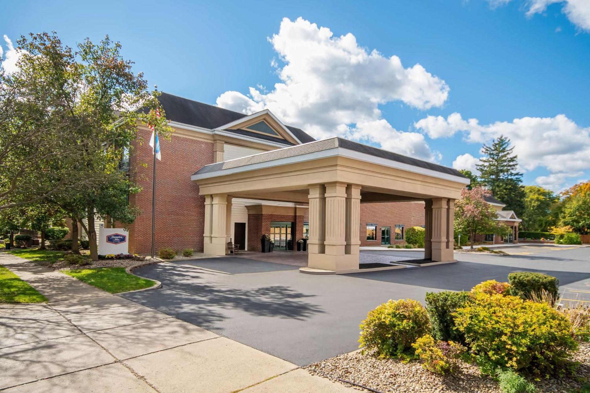 Hampton Inn East Aurora Eksteriør billede