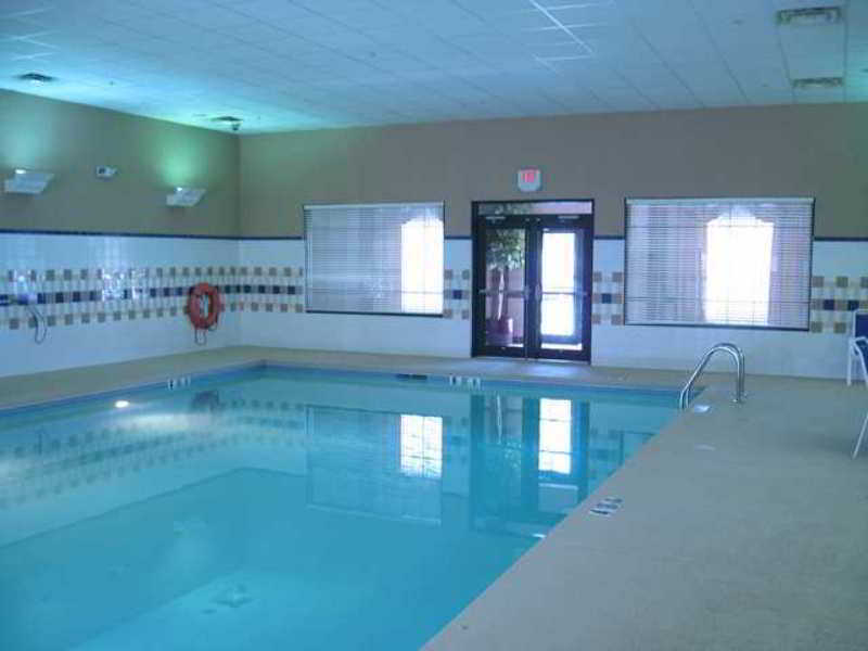 Hampton Inn East Aurora Eksteriør billede